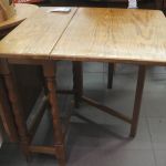 554 4557 GATE-LEG TABLE